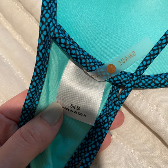 Patterned Swimsuit Top - Picture 2 of 2